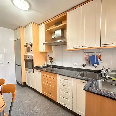 Acogedor Calle Aragon Con Garaje *