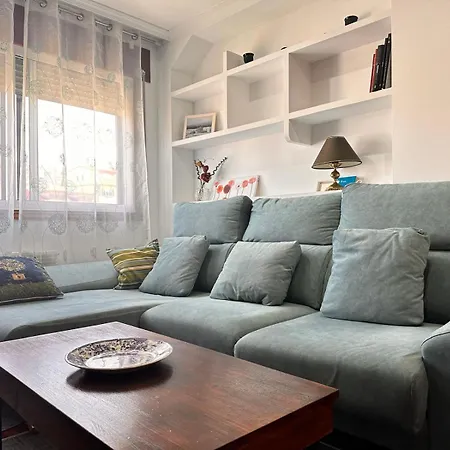 Apartment Acogedor Calle Aragon Con Garaje *