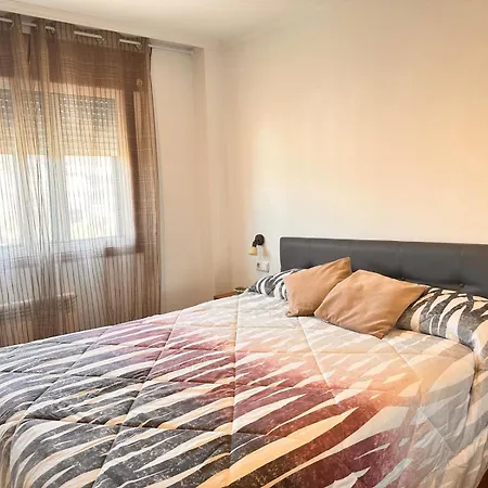 Apartment Acogedor Calle Aragon Con Garaje